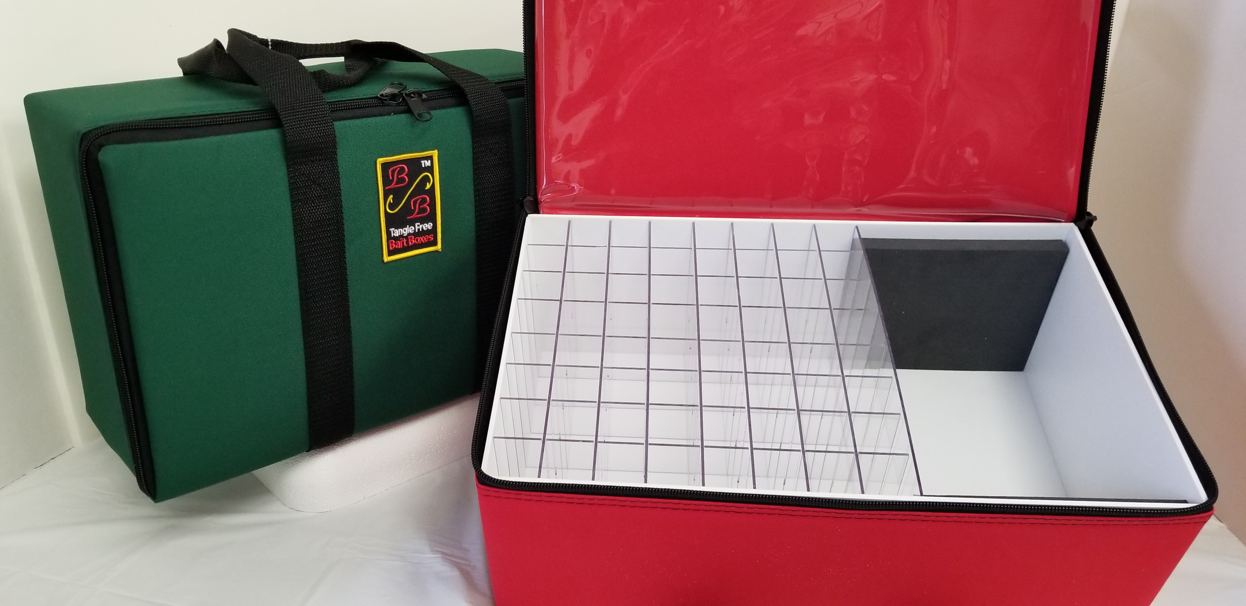 Model 646 76.95 B & B Tangle Free Bait Boxes