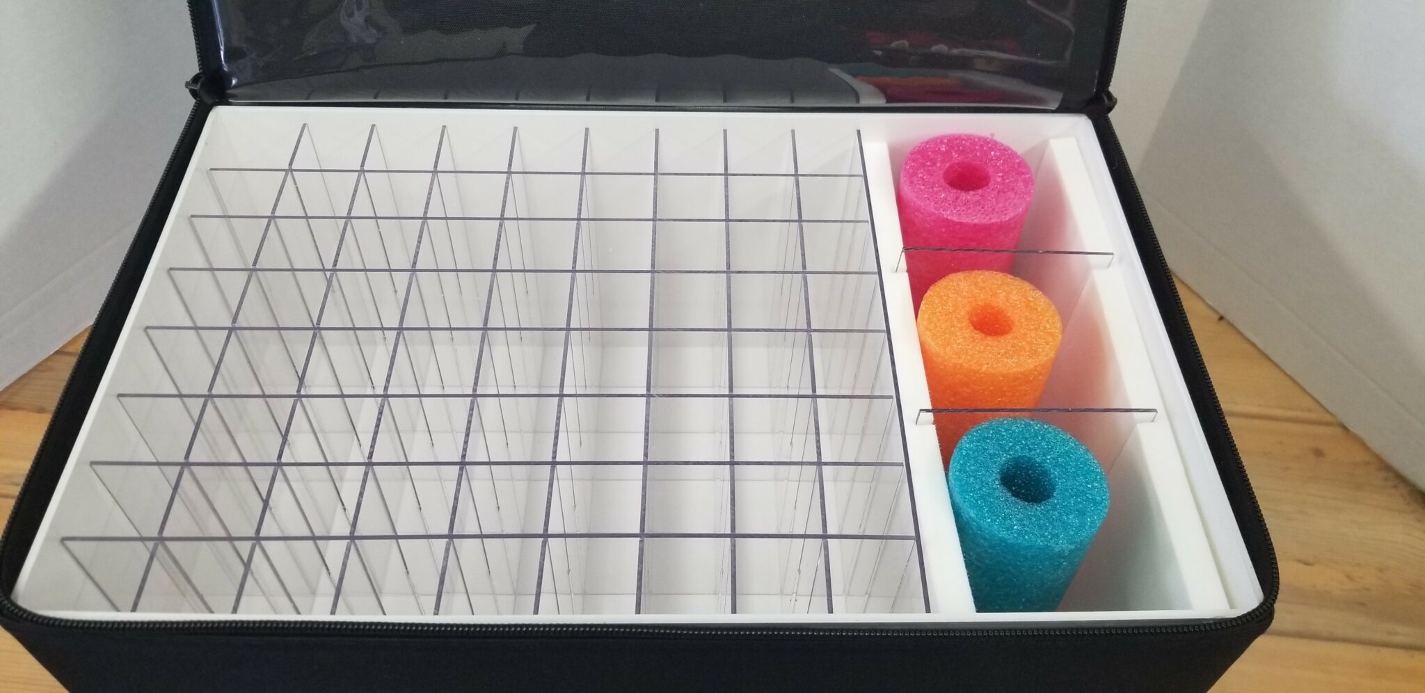 Custom Designs B & B Tangle Free Bait Boxes